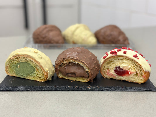 Curs: Aluat împăturat – Croissante, New York Rolls & Cinnamon Rolls
